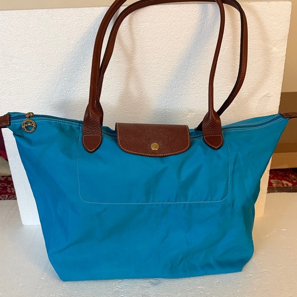Worn Longchamp Le pliage “shopping “ tote MADE IN FRANCE. Vintage Fabric is worn - Picture 2 of 13